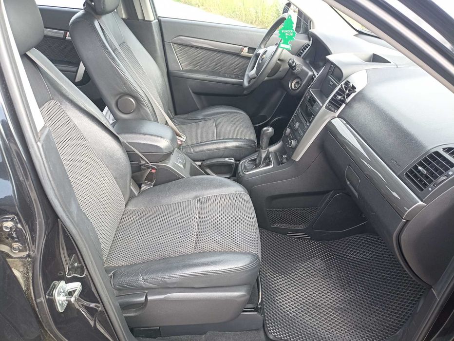 Шевроле Каптіва 2.4 mpi 7 місць