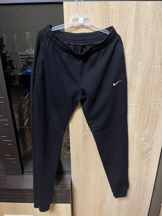 Продам б/у речі у гарному стані