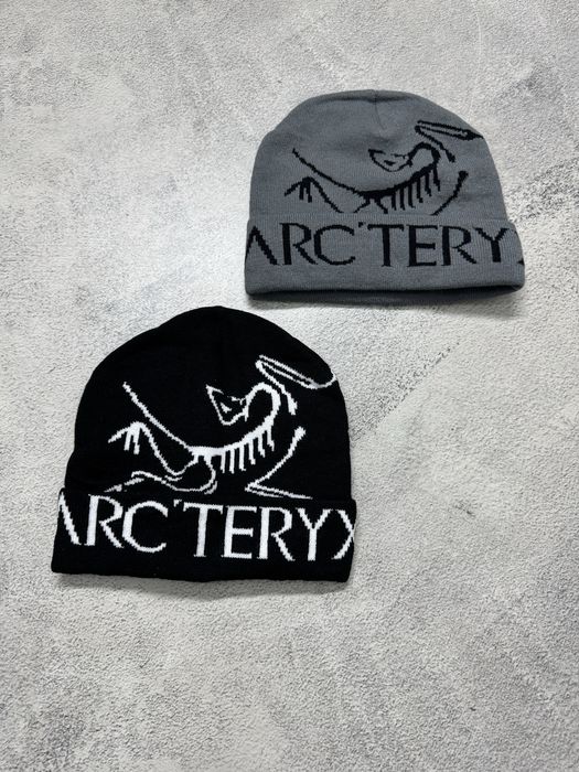 Шапка Arcteryx Logo