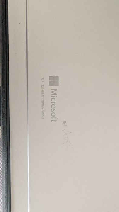 Microsoft surface 4