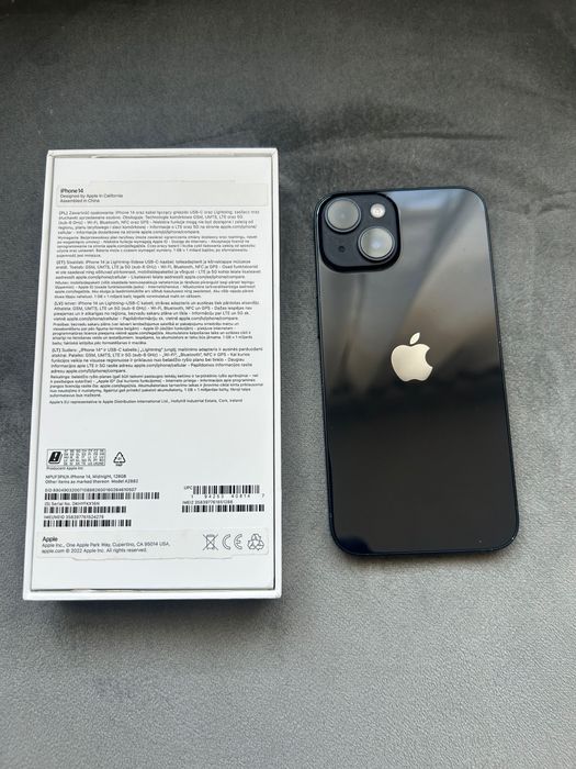 iPhone 14, Midnight 128GB