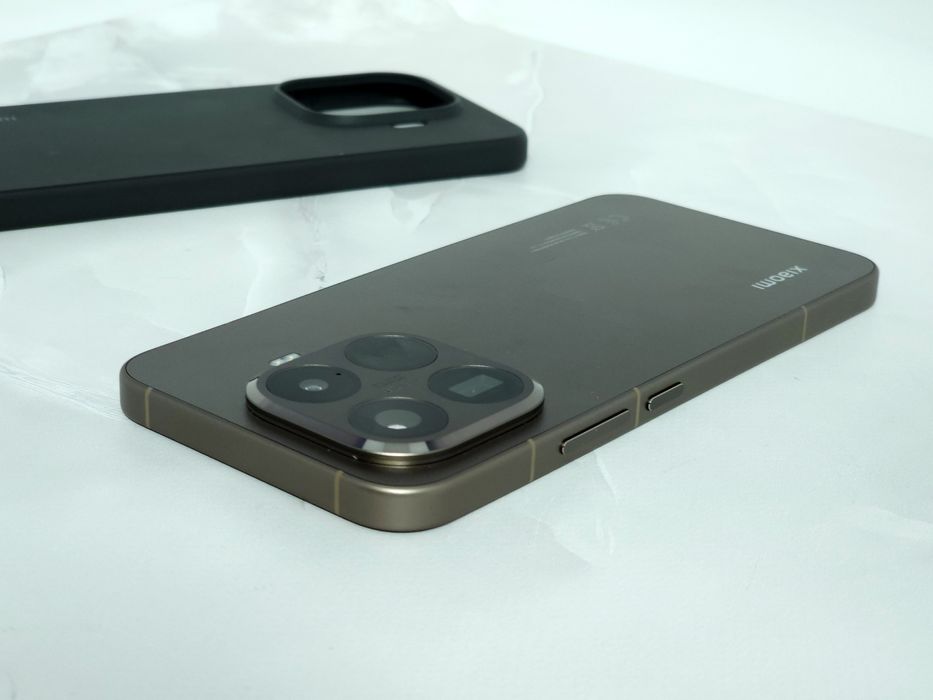 Xiaomi 15T Pro 12/512 как новый!