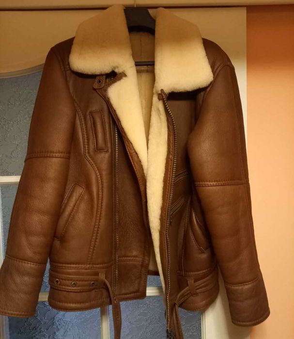 Cudny ekskluzywny kożuch męski w stylu Rambo. Tylko