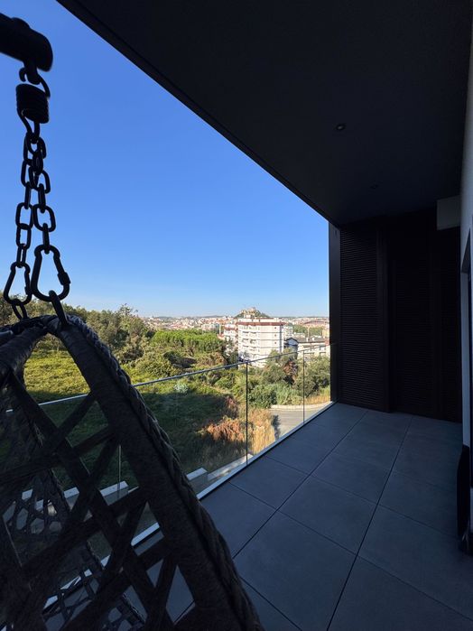 Quarto vista p/ castelo e WC privado