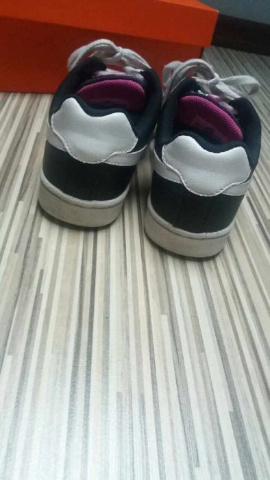 Adidasy skóra NIKE rozm. 38,5cm
