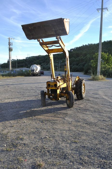 pá carregadora massey Ferguson