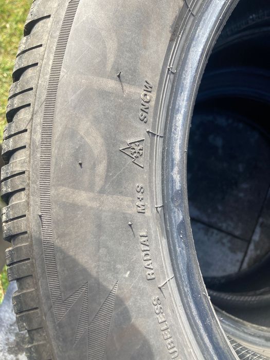 Opony bridgestone 235/55/18 wielosezonowe