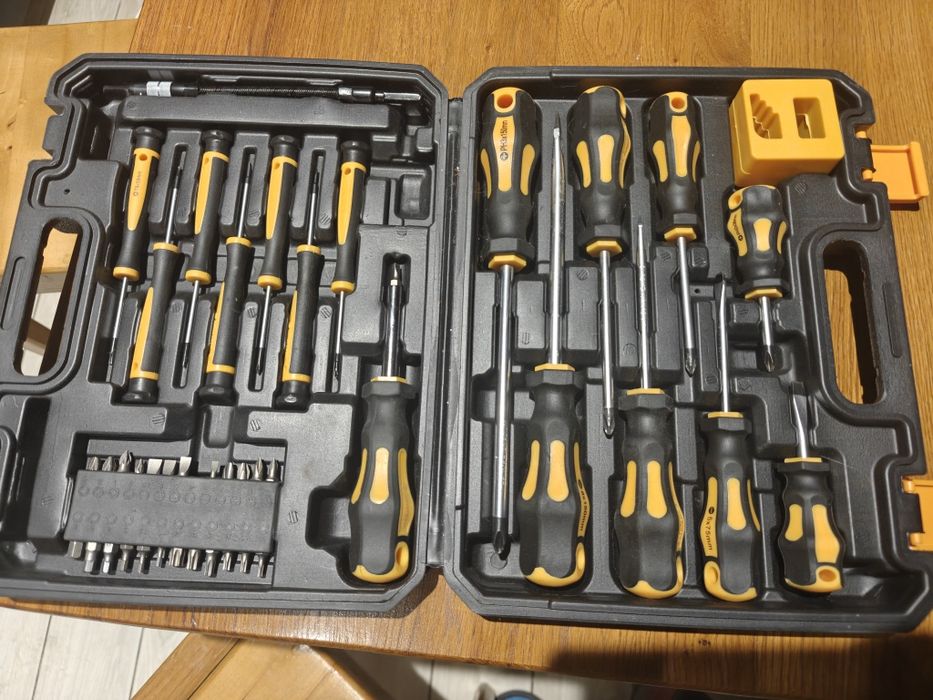 Набір викруток  в ідеальному стані