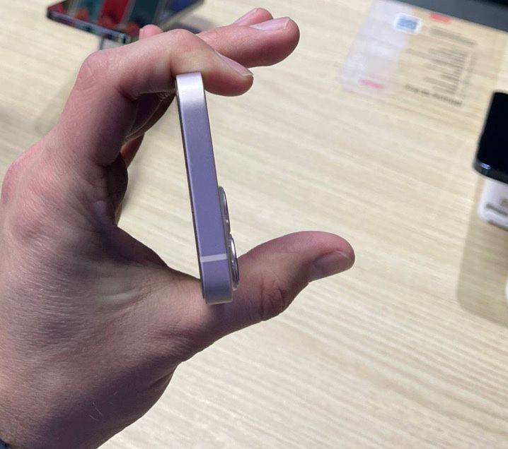 iPhone 13 mini 256 розовый в идеале + много подарков