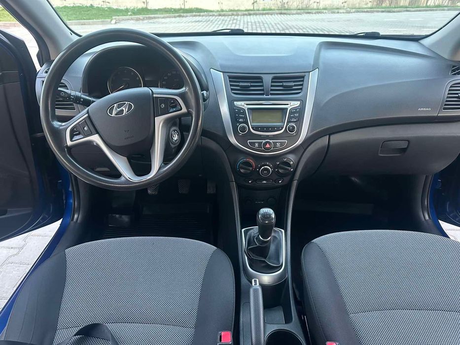 Hyundai Accent 2013 рік