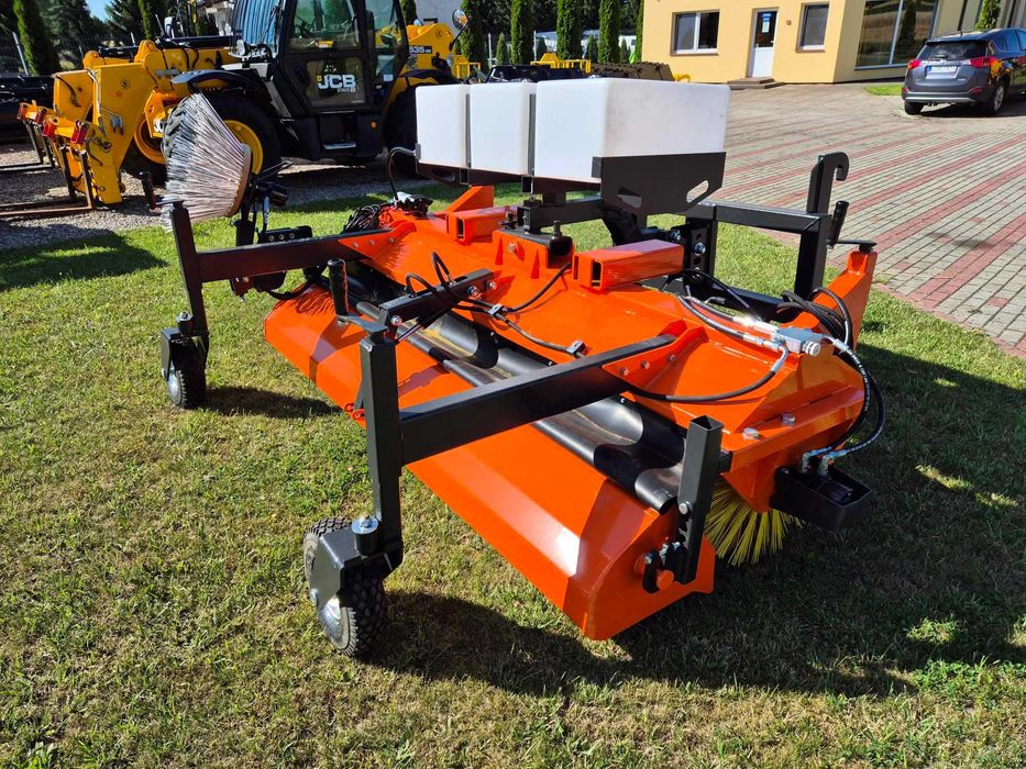 Zamiatarka do ładowarki JCB, moc. Q-fit, Fabrycznie Nowa, 2.4m szer.