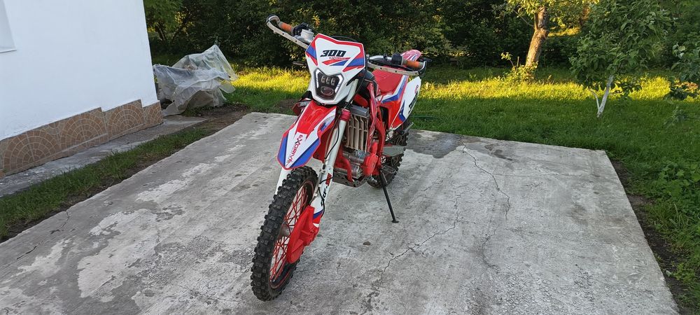 Exdrive crf 300.