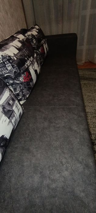Продам гарний диван