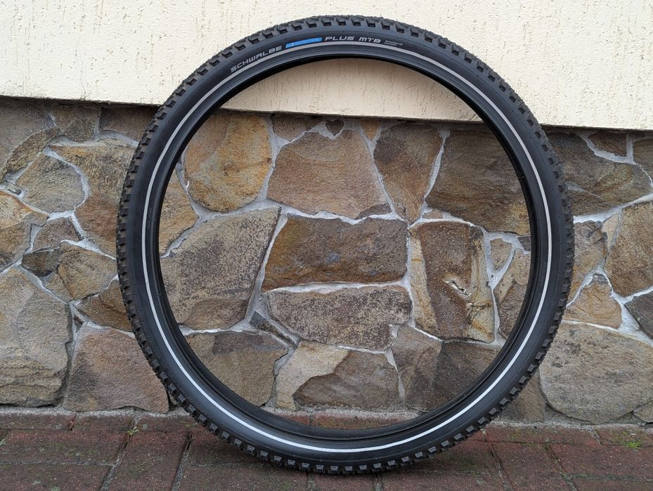 Нові фірмові покришки до велосипеда Schwalbe/Specialized