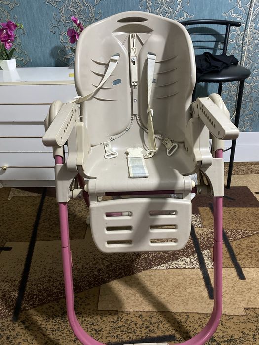 Продам столик для кормления chikko