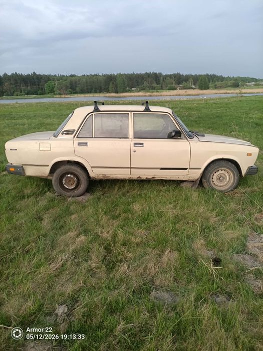 Продам ВАЗ 2107 на повному ходу