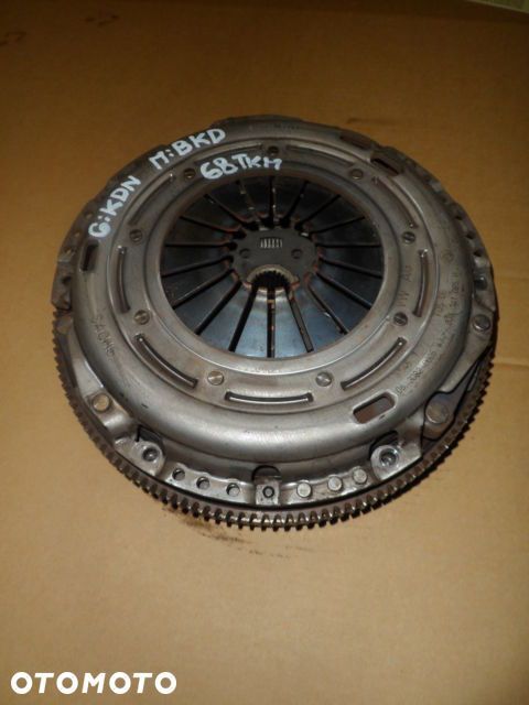 vw golf v 2.0 tdi koło dwumasowe sprzęgło 6 biegów