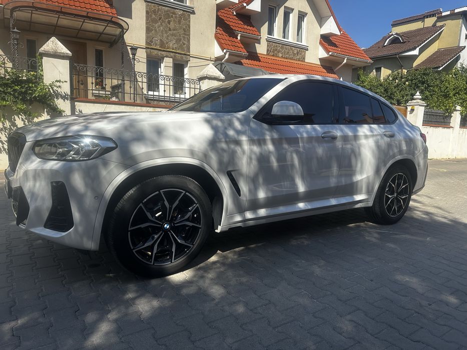 Продам  BMW X 4 в ідеальному стані