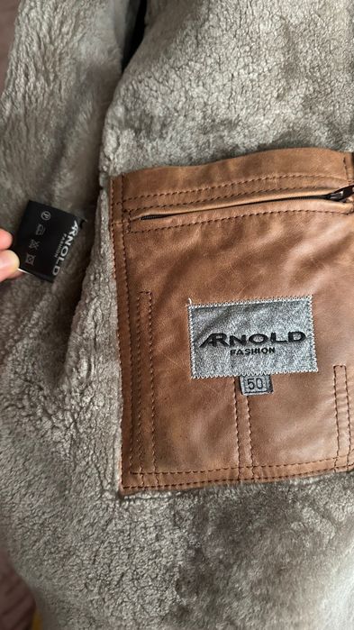 Шкіряна дублянка з овчини