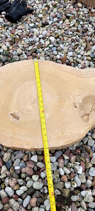 2 plastery dębowe, wyrównane - 140 cm x 46/56 cm, grubość 7,5 cm