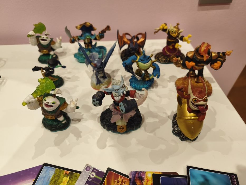 Vendo portal + figuras Skylanders