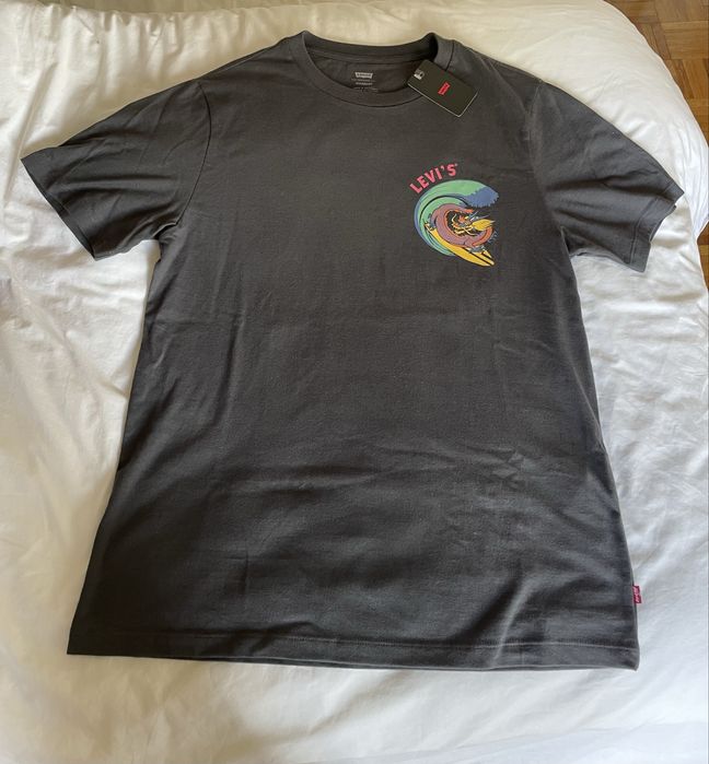 T-shirt nova da Levi's