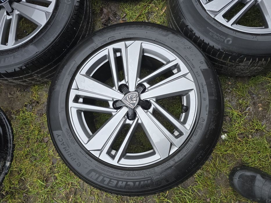 Felgi  koła 16 5x108 Peugeot  308 .Partner  Rifter  Exspert