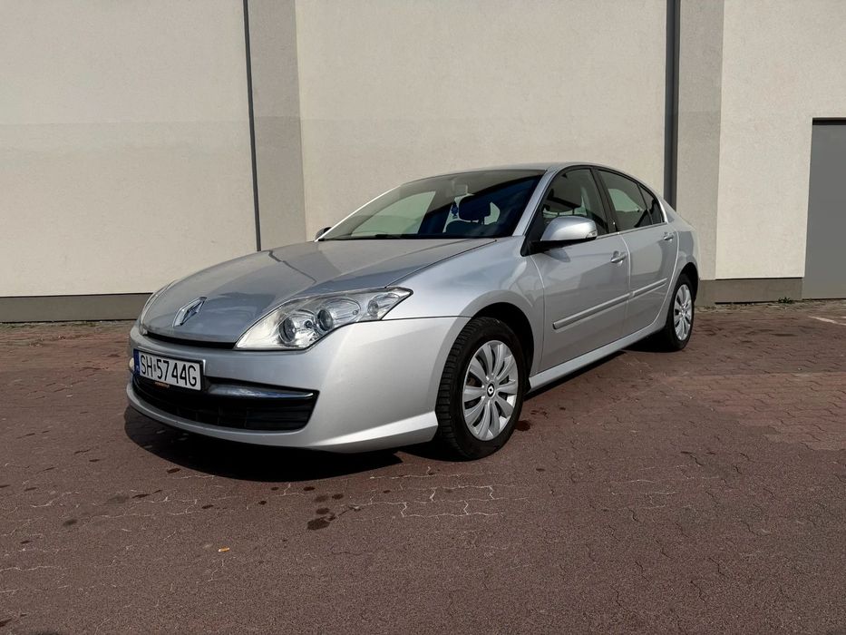 Renault Laguna Renault Laguna !! Benzyna !! Długie opłaty Niski przebieg !!