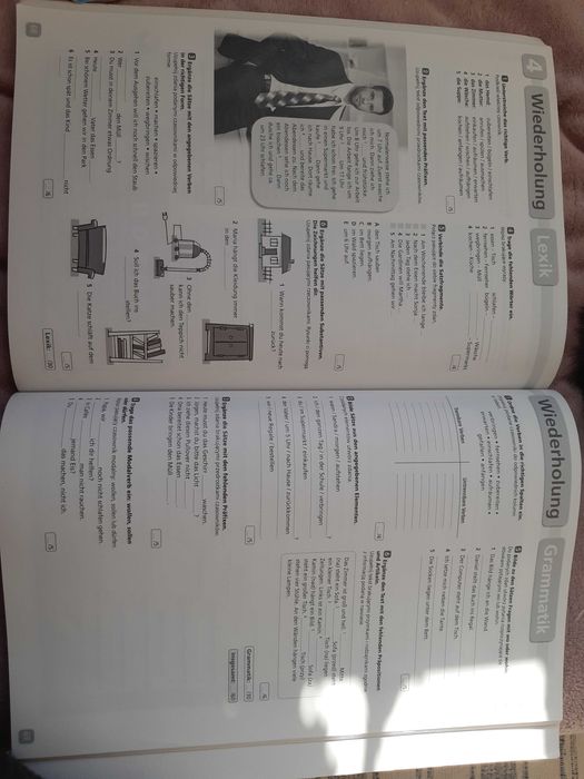 Zeszyt ćwiczeń 1 (język niemiecki) i podręcznik 1.