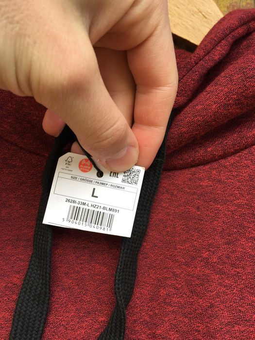 Bordowa bluza z metką