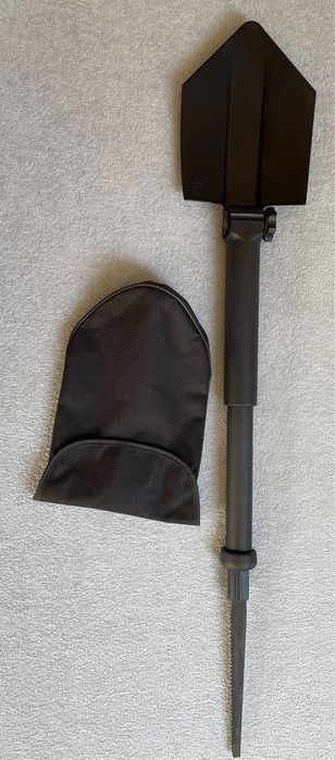Saperka składana Glock z piłą.