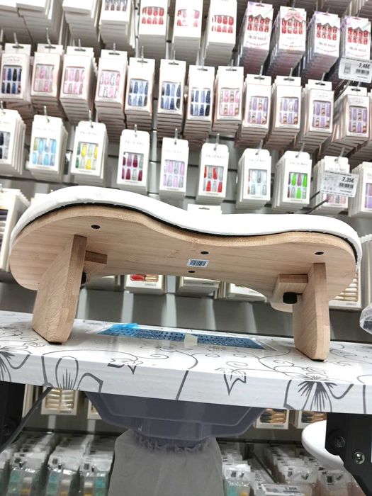 Apoio de Manicure em Madeira Novos