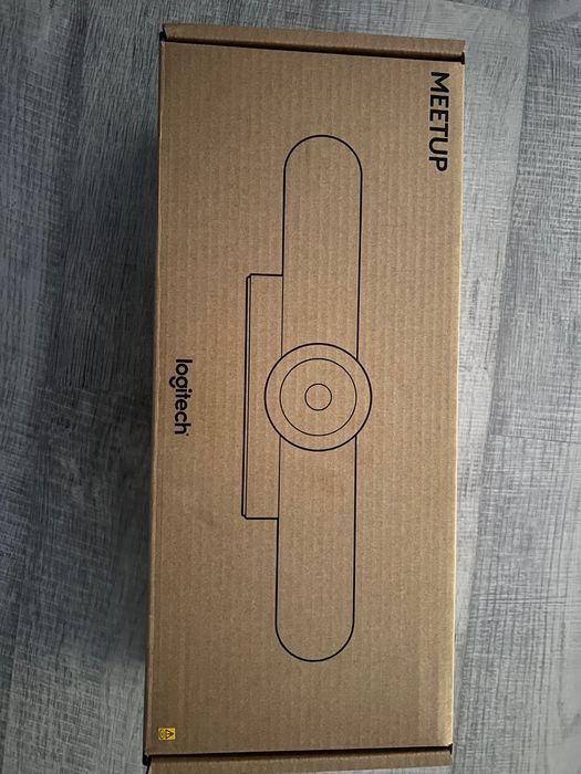 Веб камера Logitech MEETUP 4k