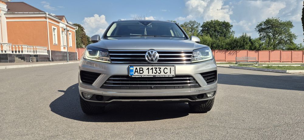 Volkswagen Touareg 3.0 дизель FL