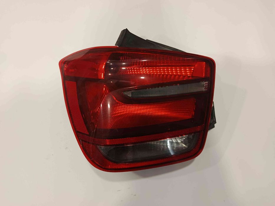 Farolim esquerdo BMW 1 (F20)