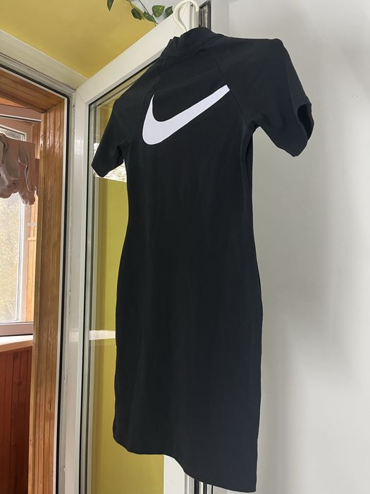 Сукня Nike, нова, розмір S