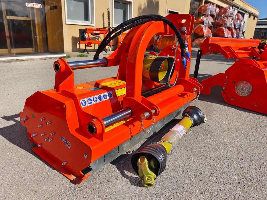 Triturador Pesado Hidr. 1.8m CERVO-180 -p/trator 60-100cv NOVO c/CARDÃ