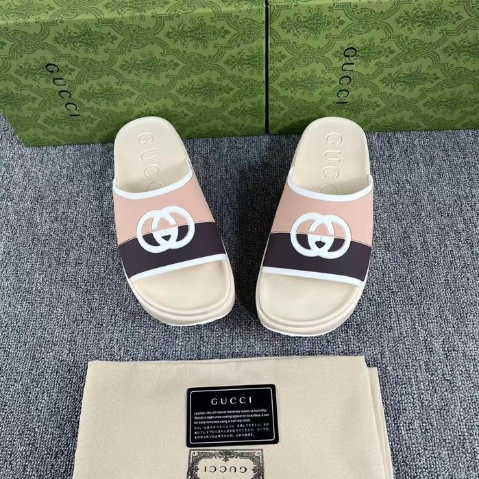 Klapki Gucci-od ręki