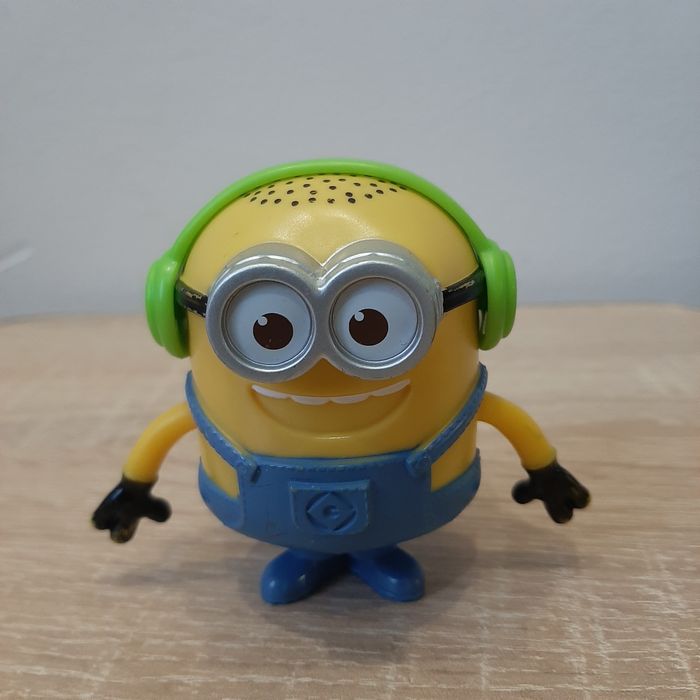 Міньйон,  посіпака, іграшка