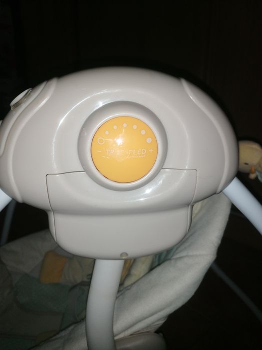 Espreguiçadeira de bebé elétrica Bright Starts