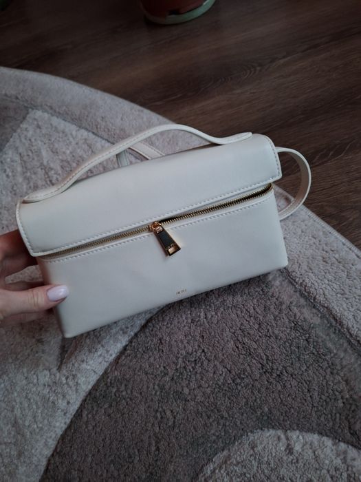 Сумка JW PEI Thea Top Handle Bag