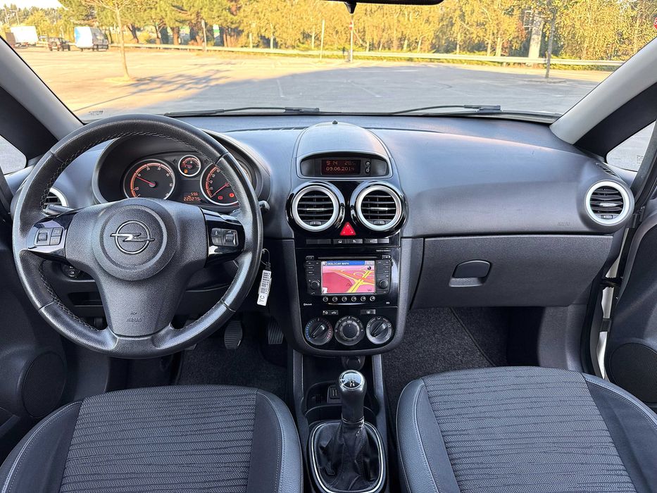 Opel Corsa 1.3 Cdti Cosmo Full Extras