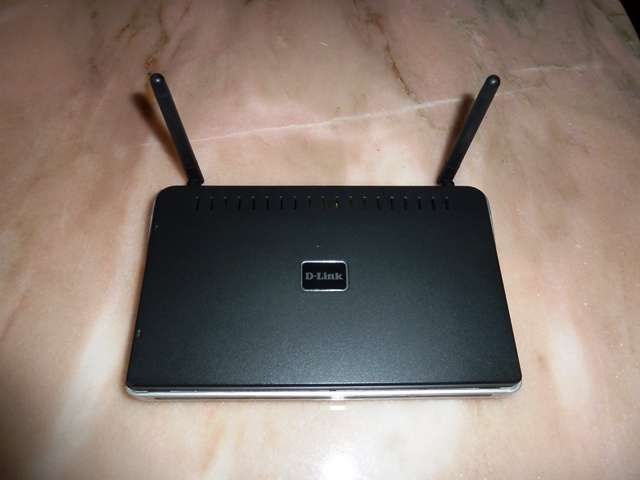 D-Link DSL-2740B Wi-Fi ADSL Modem Router64286319773699121