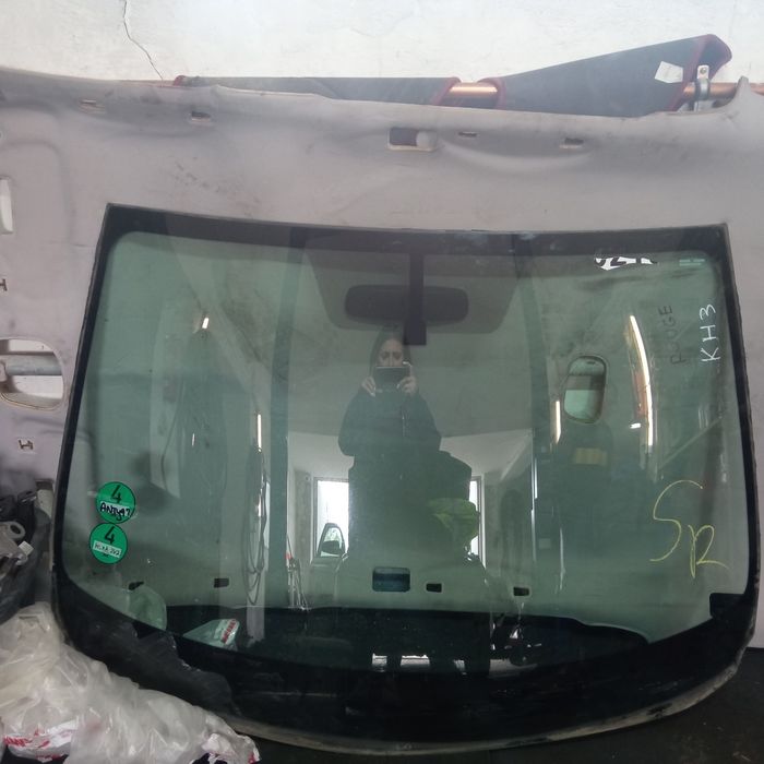 Szyba czołowa Nissan Rogue