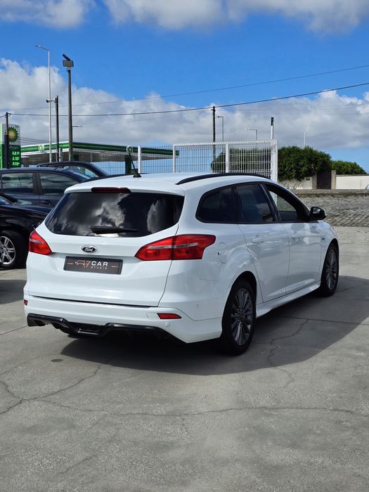 Ford Focus SW 1.0 Ecoboost ST-Line