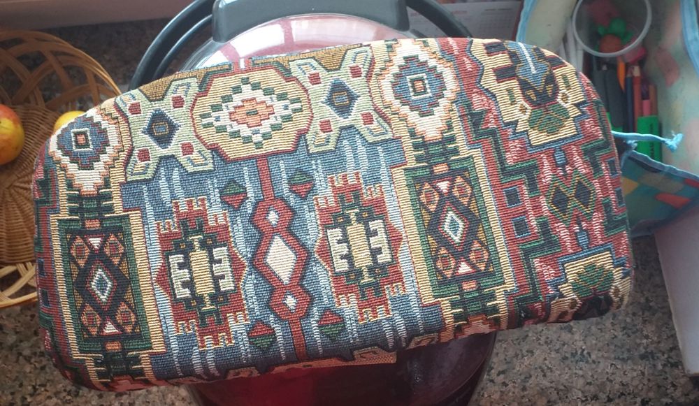 Чехол на школьный стул