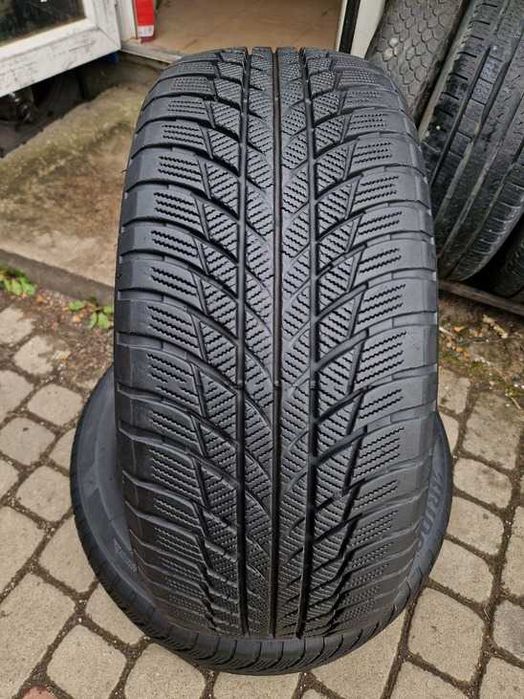 205/55R16 Bridgestone Blizzak LM001 Шини/Колеса/Зимові Склад шин