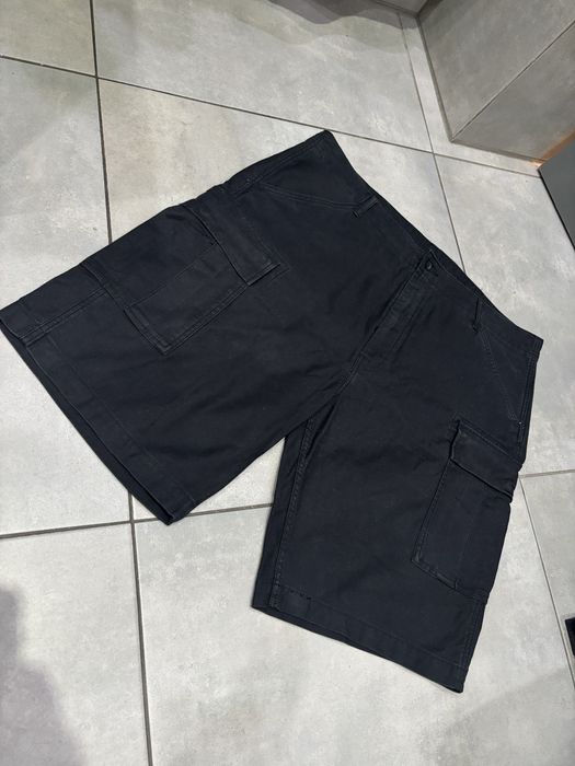 Krótkie spodenki, szorty Levi's rozmiar XXL / 40