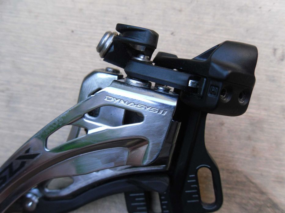 Shimano SLX przerzutka przednia FD-M7020-11-E , 2x11Speed Polecam