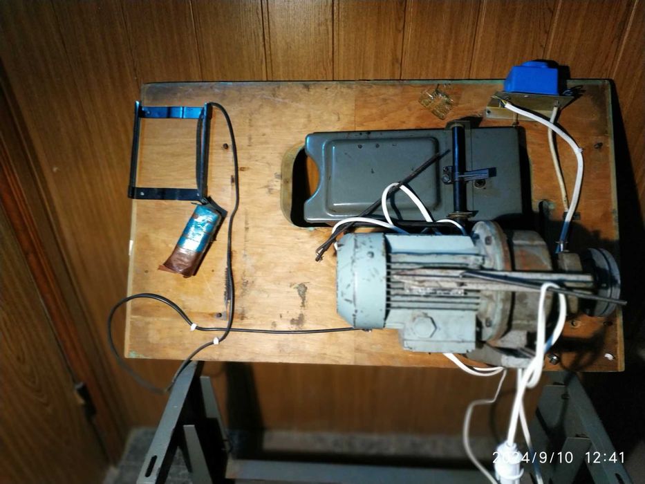 Швейна машина Верітас. Доставка